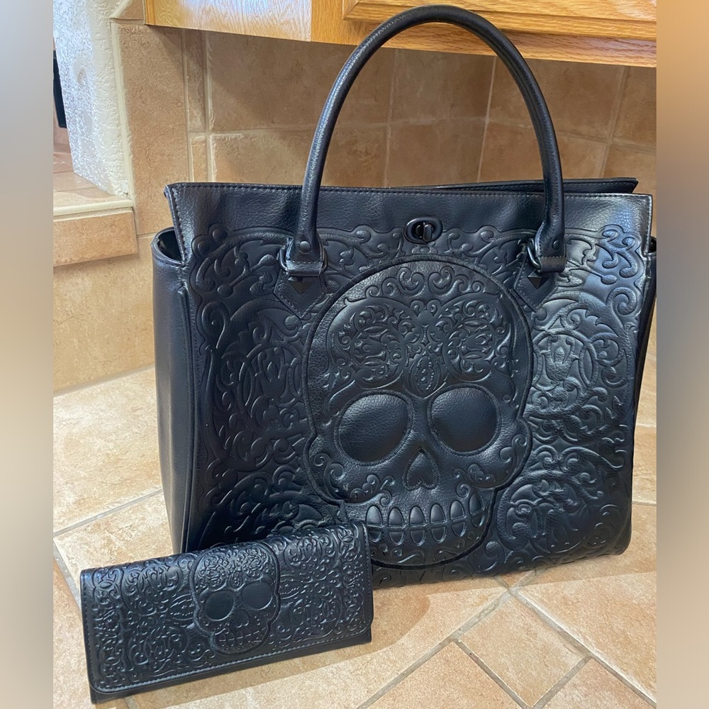 Loungefly Retired Latice Sugar Skull Tote and Wallet